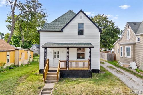 421 S 20th St, Belleville, IL, 62226-7512 | Card Image