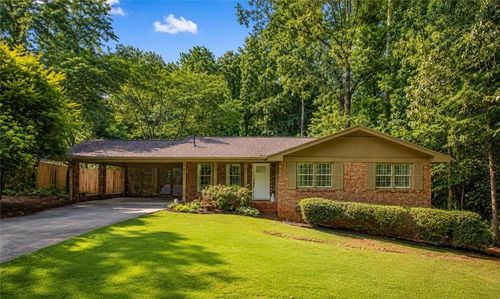 702 Highview Dr Se, Smyrna, GA, 30082-3334 | Card Image
