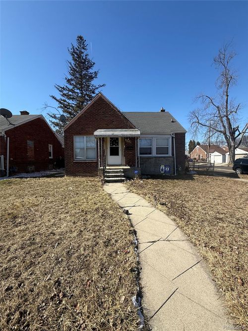 18313 Harlow St, Detroit, MI, 48235-3272 | Card Image