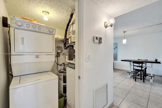 APT-304 - 1911 Sabal Palm Dr, Condo with 2 bedrooms, 2 bathrooms and null parking in Davie FL | Image 28