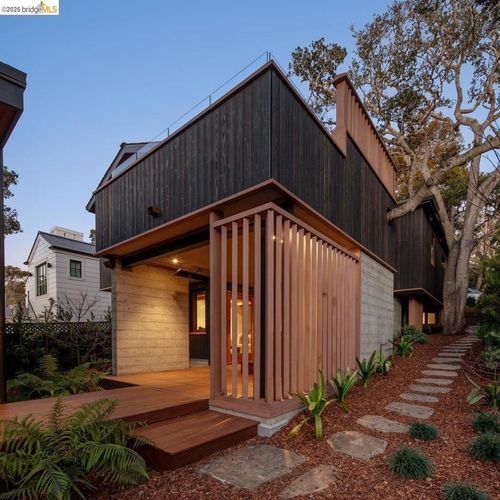 9 Casanova St, Carmel, CA, 93923 | Card Image