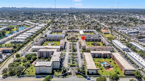 apt-h137-5300 Washington St, Hollywood, FL, 33021-7717 | Card Image