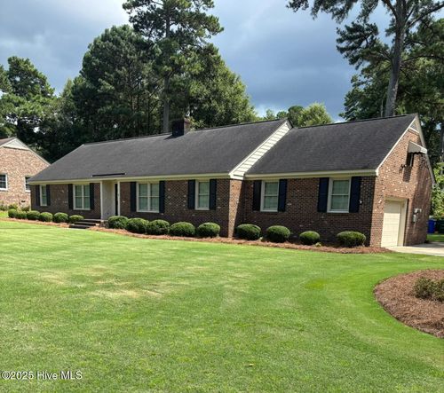 211 Forest Hills Rd Nw, Wilson, NC, 27896-1623 | Card Image
