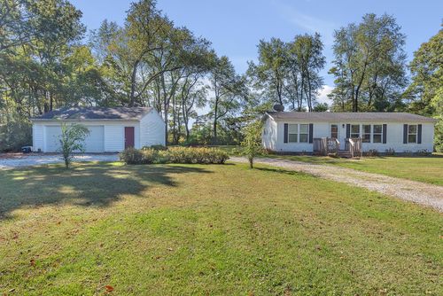 99 E Carter St, Wheatfield, IN, 46392-8223 | Card Image