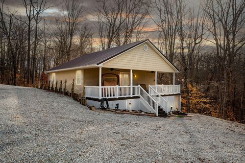 81 White Oak Ln, Monticello, KY, 42633-2325 | Card Image
