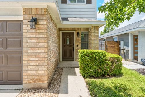 1428 Poppy Seed Ln, Austin, TX, 78741-7522 | Card Image