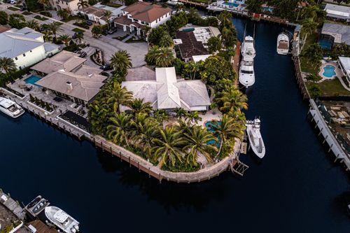 2311 Ne 47th St, Lighthouse Point, FL, 33064-7123 | Card Image