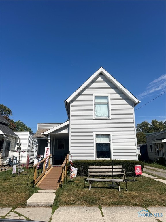 Crocker St, Fostoria, OH 44830