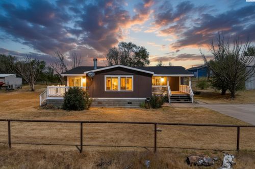 16802 S 1585 Pr Sw, Prosser, WA, 99350-7581 | Card Image