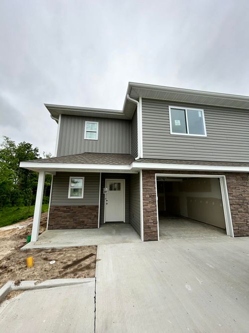 18-7860 N Glen Meadow Dr, COLUMBIA, MO, 65202-9887 | Card Image