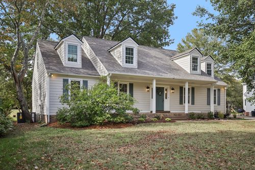 320 Cotton Ln, Franklin, TN, 37069-4120 | Card Image