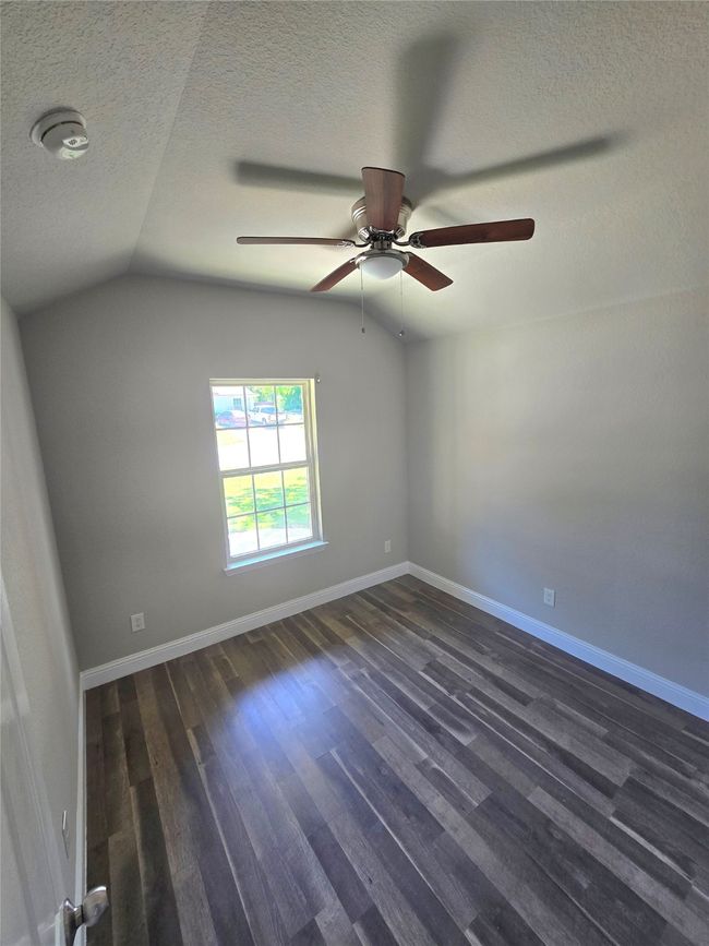 14001 Cimarron Dr, House other with 4 bedrooms, 2 bathrooms and null parking in Balch Springs TX | Image 12