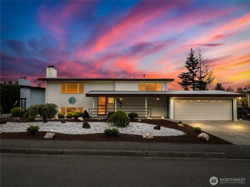 16526 116th Place Se, Renton, WA, 98058 | Card Image