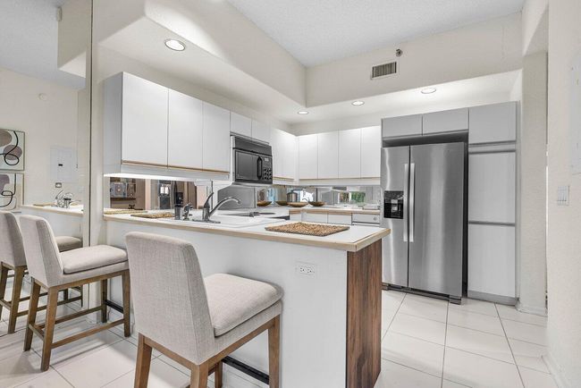 APT-804 - 2542 Coco Plum Blvd, Condo with 3 bedrooms, 3 bathrooms and null parking in Boca Raton FL | Image 10