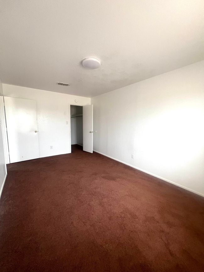 802 Matthew St, Townhouse with 2 bedrooms, 2 bathrooms and null parking in Sundown TX | Image 11