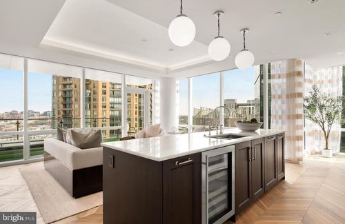 unit-2308-300 International Dr, BALTIMORE, MD, 21202-4981 | Card Image