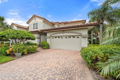 8406-8406 Miramar Way, LAKEWOOD RANCH, FL, 34202-9006 | Card Image