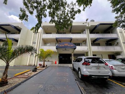 325 - 1480 W 46th St, Condo with 3 bedrooms, 2 bathrooms and null parking in Hialeah FL | Image 1