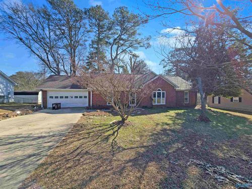 206 Ohara Dr, Albertville, AL, 35950-2596 | Card Image