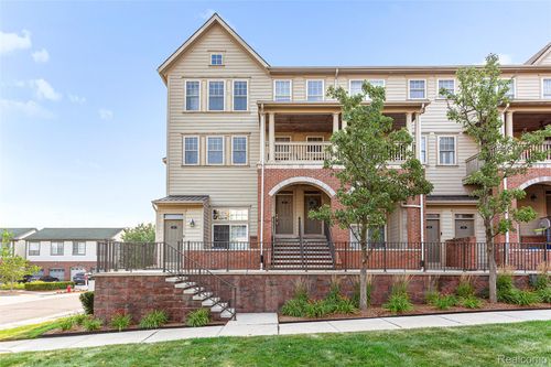208 Amys Walk, Auburn Hills, MI, 48326-3060 | Card Image