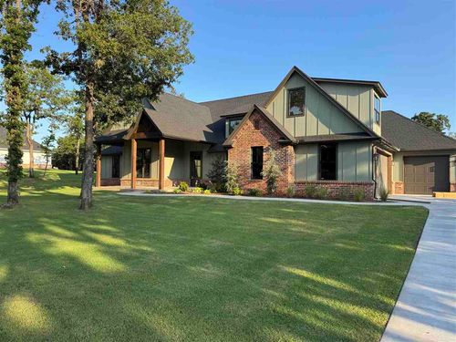 21188 Reserve Cir, Harrah, OK, 73045-4017 | Card Image