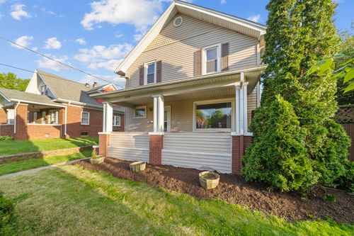 2229 Broadway, Rockford, IL, 61104-5649 | Card Image