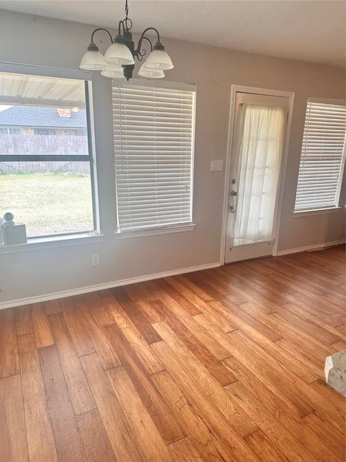 1526 Berry Patch Ln, Granbury, TX, 76048-2700 | Card Image