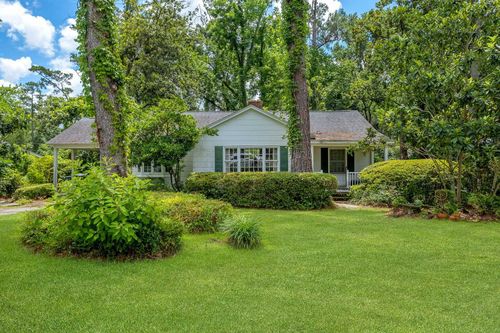 1561 Spruce Ave, TALLAHASSEE, FL, 32303-5834 | Card Image