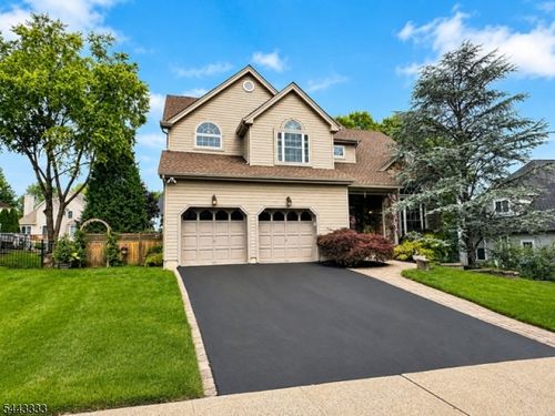 47 Kyle Dr, Phillipsburg, NJ, 08865-7310 | Card Image