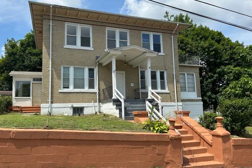 508 Congress Ave, Waterbury, CT, 06708-4151 | Card Image