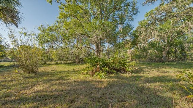 2230 Myakka Rd, House other with 2 bedrooms, 1 bathrooms and null parking in Sarasota FL | Image 63