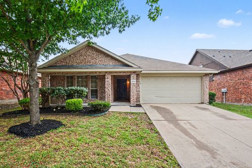4014 Red Rock Drive, Heartland, TX, 75126 | Card Image