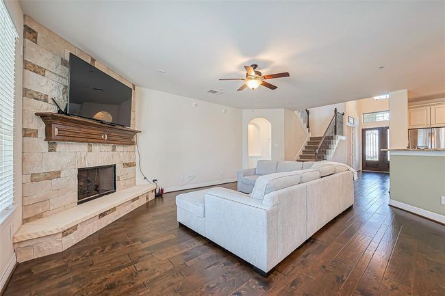 10018 Durango Path Ln, House other with 7 bedrooms, 4 bathrooms and 4 parking in Cypress TX | Image 11