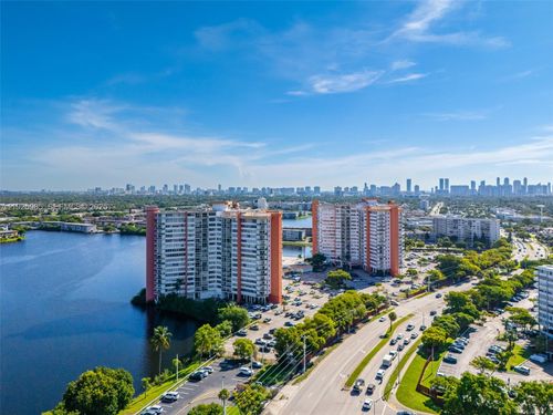 apt-1523w-1301 Ne Miami Gardens Dr, Miami, FL, 33179-4994 | Card Image