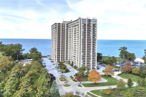 apt-1518-12900 Lake Ave, Lakewood, OH, 44107-1555 | Card Image