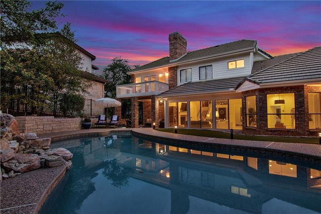 20 Hedgebrook Way, House other with 4 bedrooms, 3 bathrooms and 7 parking in The Hills TX | Image 34