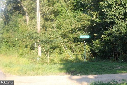 12335 Budds Creek Rd, CHARLOTTE HALL, MD, 20622-3710 | Card Image