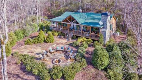 386 Preserve Valley Rd, Topton, NC, 28781-0239 | Card Image