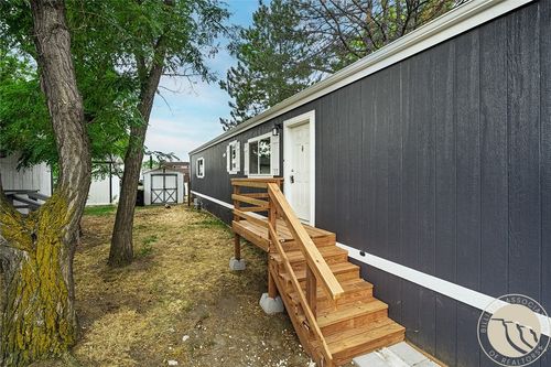 922 Yellowstone River Road, E5, Billings, MT, 59105 | Card Image