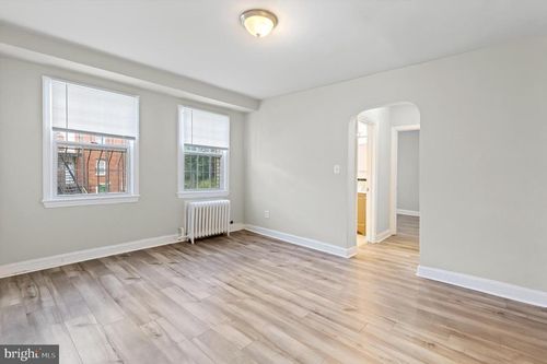 303-219 Oakwood St. Se Street Se, WASHINGTON, DC, 20032 | Card Image