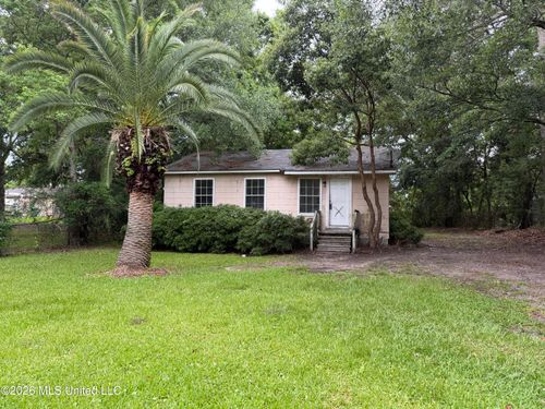 1209 Polk Ave, Pascagoula, MS, 39567-5072 | Card Image