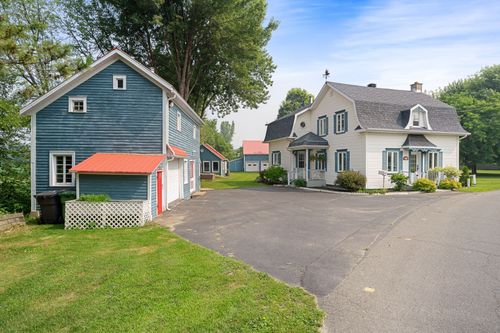 487Z Rang De La Grande-Terre, Saint-François-du-Lac, QC, J0G1M0 | Card Image