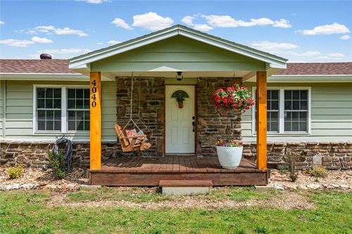 4040 N Howard Porter Rd, Fayetteville, AR, 72703-9039 | Card Image