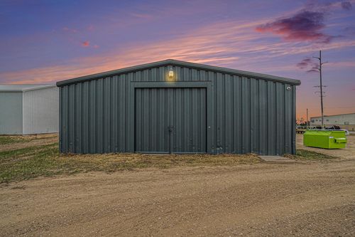 103 S Essex St, Kalkaska, MI, 49646-7516 | Card Image