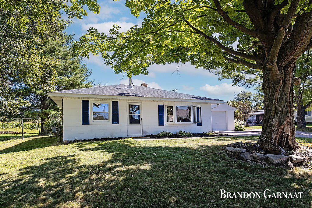 Paris Ave, Caledonia, MI 49316