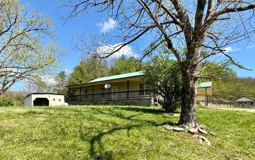 1870 Seas Branch Road, Morehead, KY, 40351 | Card Image