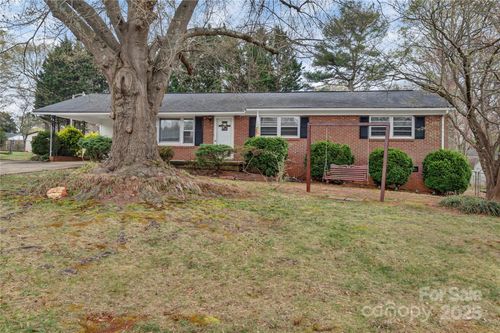 3509 Havenwood Rd, Dallas, NC, 28034-9717 | Card Image