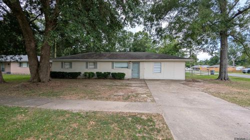 2425 Mchugh Rd, Baker, LA, 70714-2715 | Card Image