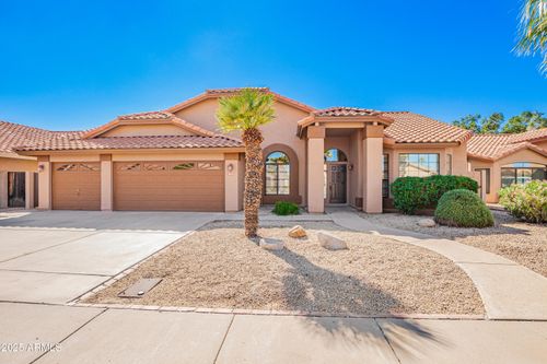 1517 W Islandia Dr, Gilbert, AZ, 85233-7012 | Card Image