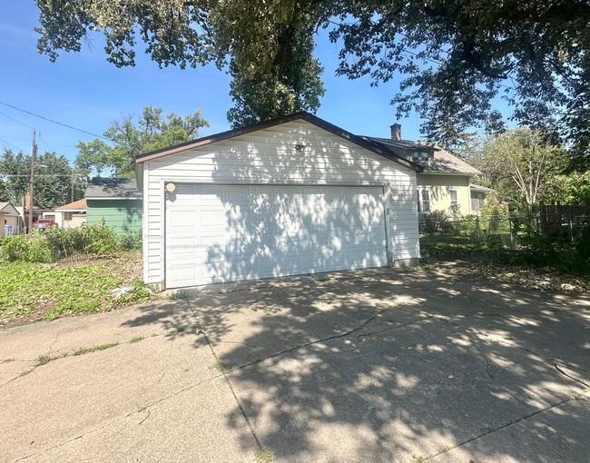 2 car detached garage | Image 44